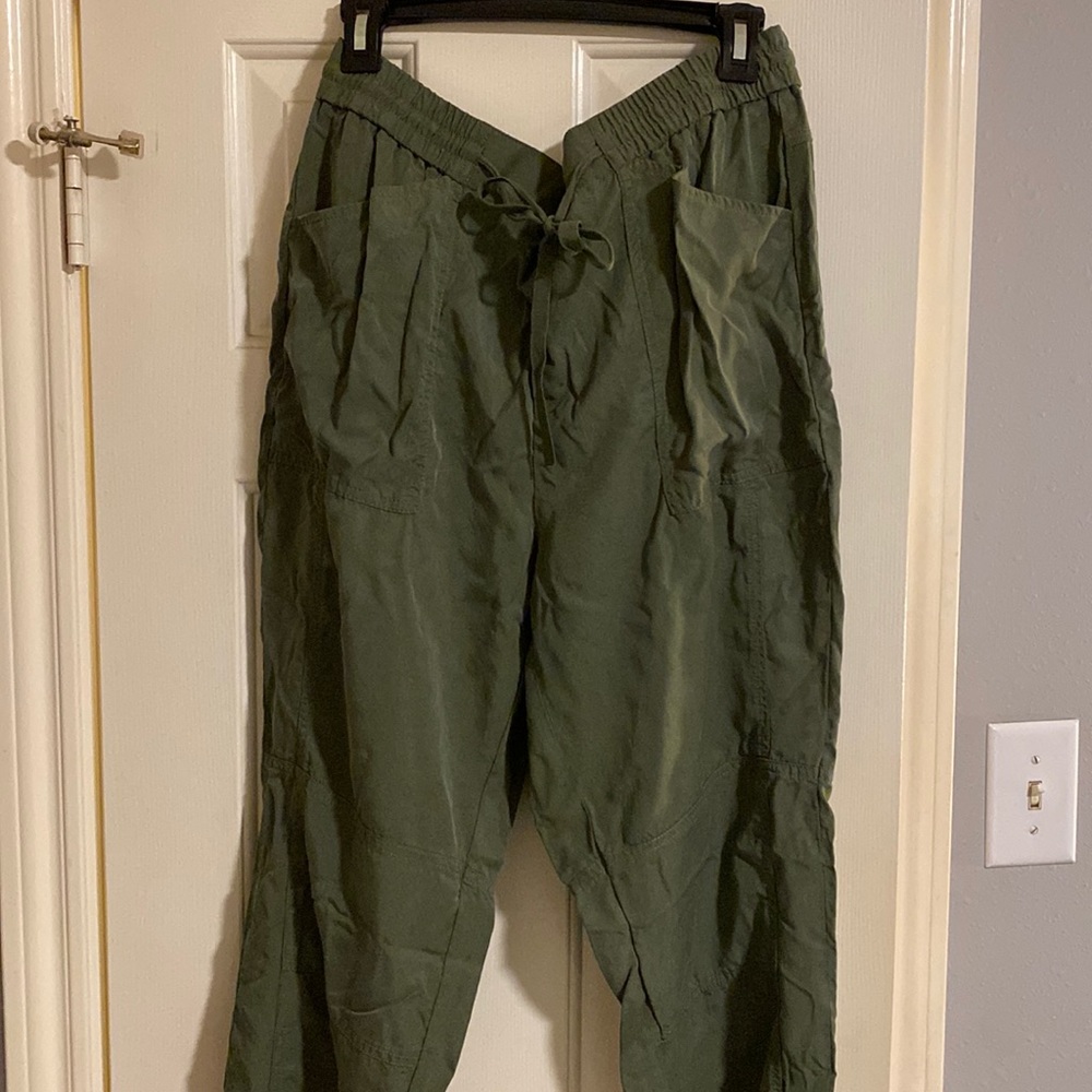 Banana Republic Cargo/Jogger Pants